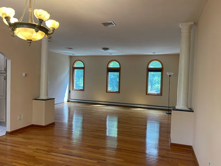 305 Cardinal Pl — Photo 8