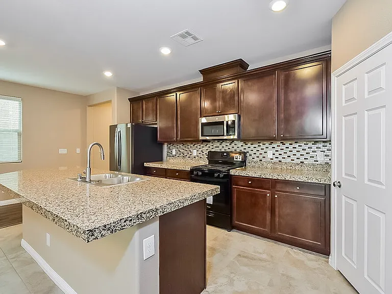 878 Cherry Glen Pl — Photo 9