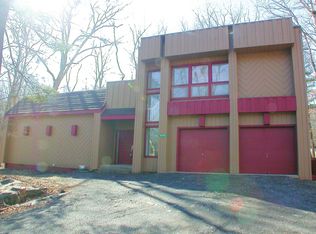 5114 Red Bud Ter, East Stroudsburg, PA 18301