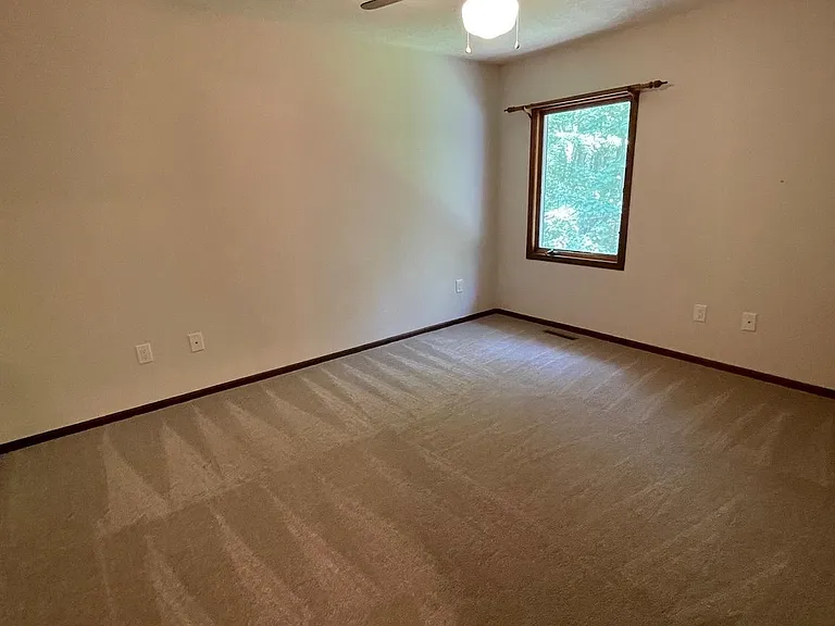 22480 Sparrow Ct — Photo 21