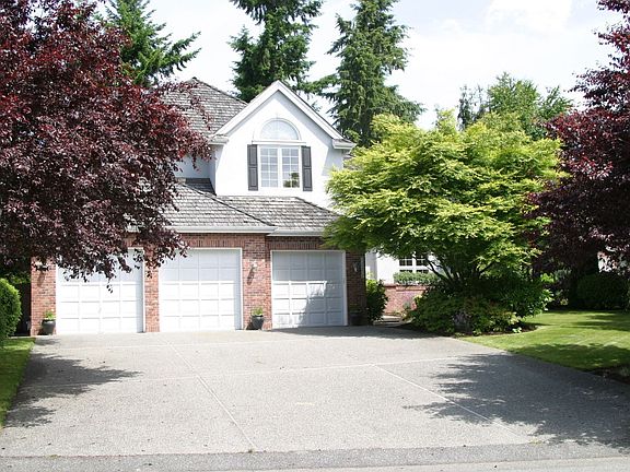 2nd image of 25750 SE 32nd Pl
