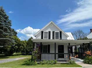 25 Lake St, Rouses Pt, NY 12979