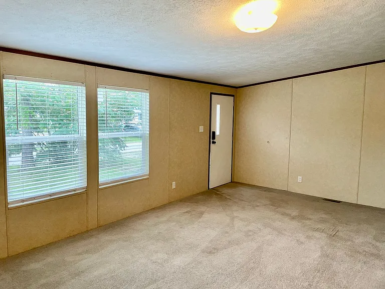 5152 Green Heron Dr SW — Photo 2