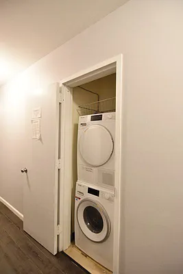 Rented by Bohemia Realty Group | media 38