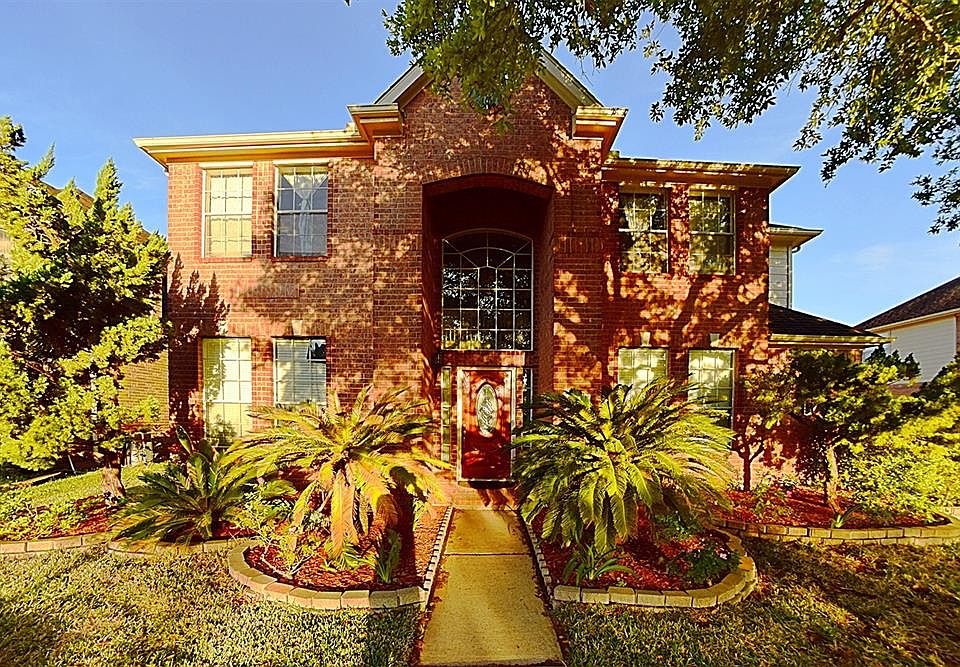1st image of 2422 Leanett Way