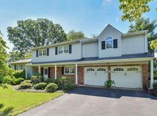 18 Marlton Dr, Wayne, NJ 07470