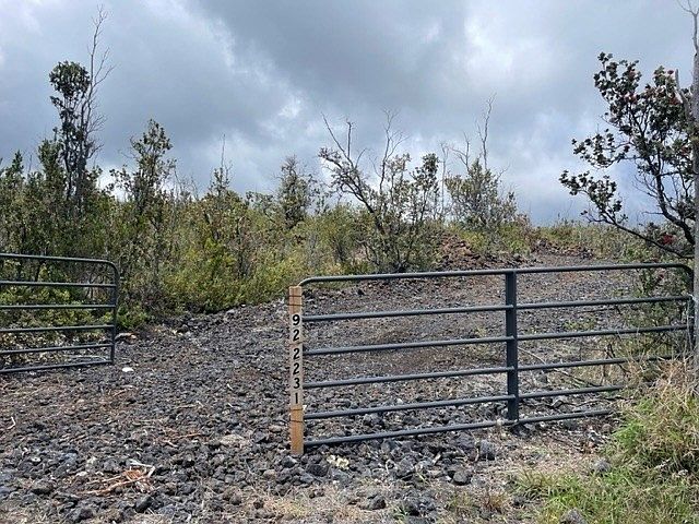 1st image of 92-2231 Hukilau Dr