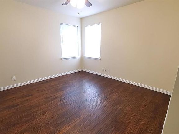 3rd image of 5441 Hensley Dr
