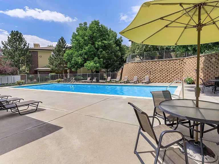 The Outdoor Swimming Pool at The Buttes Apartment Homes