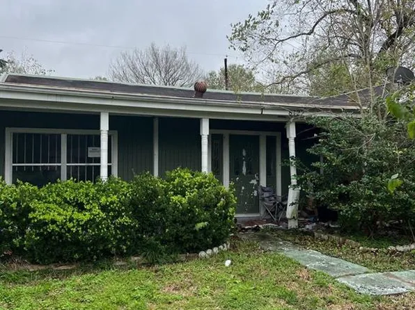 8127 Herschelwood Street, Houston, TX 77033