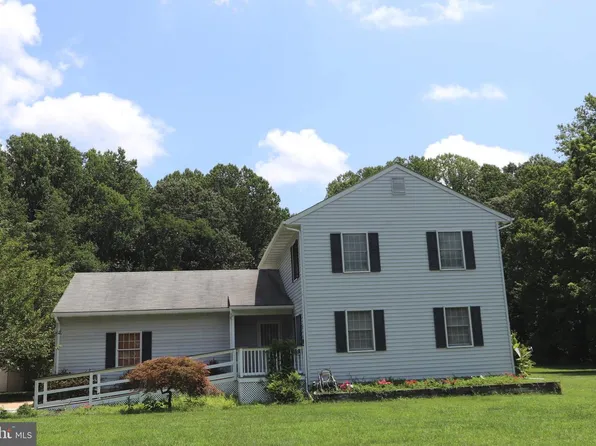 28978 Livingston Dr, Mechanicsville, MD 20659