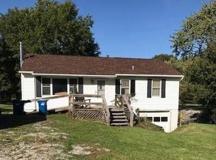 509 7th Ave, Silvis, IL 61282