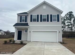 214 Flora Field Dr, Jacksonville, NC 28546