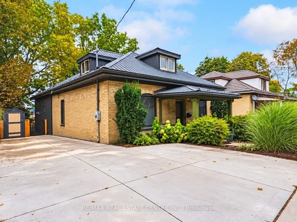 103 Courtney St, Cambridge, ON N3C 1S2