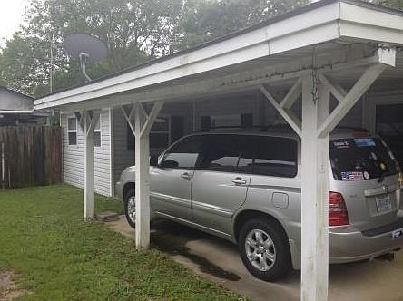 3rd image of 2610 C Ave