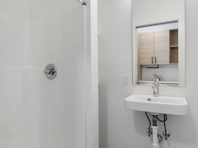 Freya Apartments - Private Studios + Social Connection — Photo 23