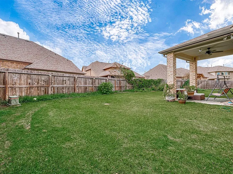 4219 Reagan Ridge Ct — Photo 43