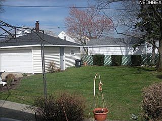 3rd image of 567 Bayridge Blvd