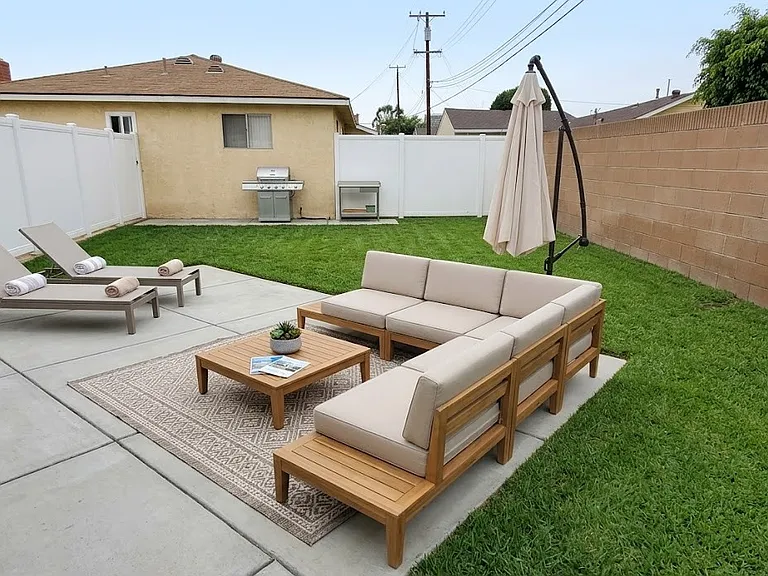 15552 Cornuta Ave — Photo 12