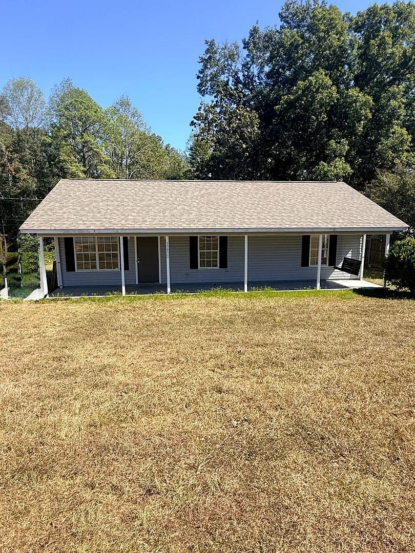 Renovated 3 bedroom 2 bath house — Photo 1