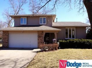 2211 S 161st Cir, Omaha, NE 68130