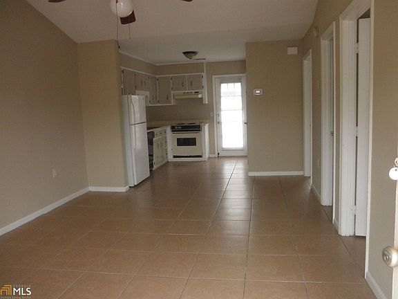 3rd image of 140 Lanier Dr #176