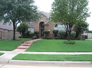 6917 Twin Ponds Dr, Plano, TX 75074