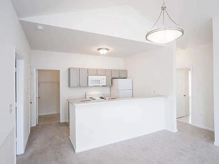4408 Amethyst Ct #1D — Photo 15