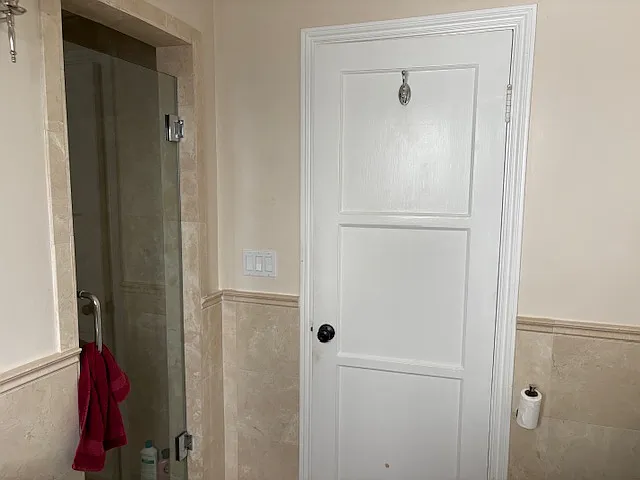 10328 Dunkirk Ave — Photo 9