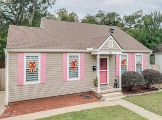 190 Keesler Cir, Biloxi, MS 39530