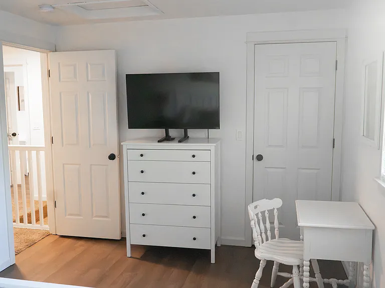 2130 Main St — Photo 12