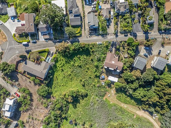 5th image of 1 Harrier Avenue