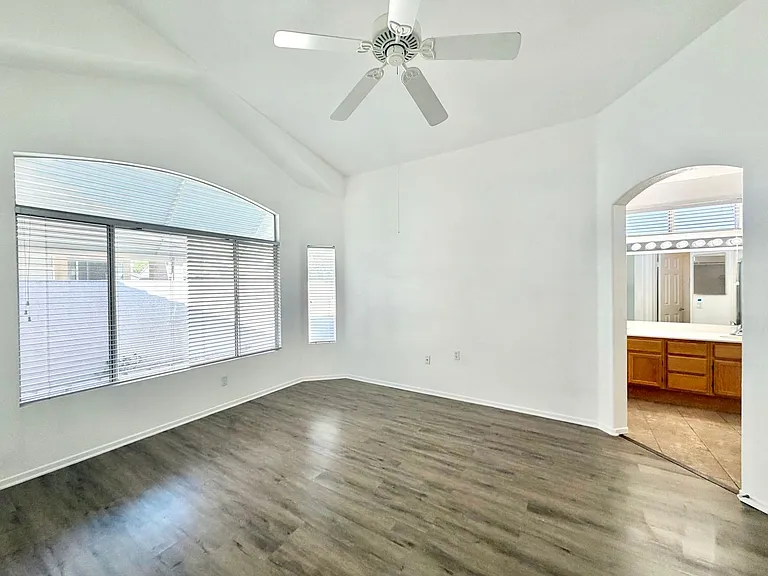 26805 China Dr — Photo 19