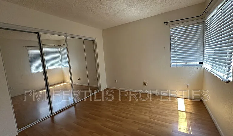 8331 Vineyard Ave #7 — Photo 8