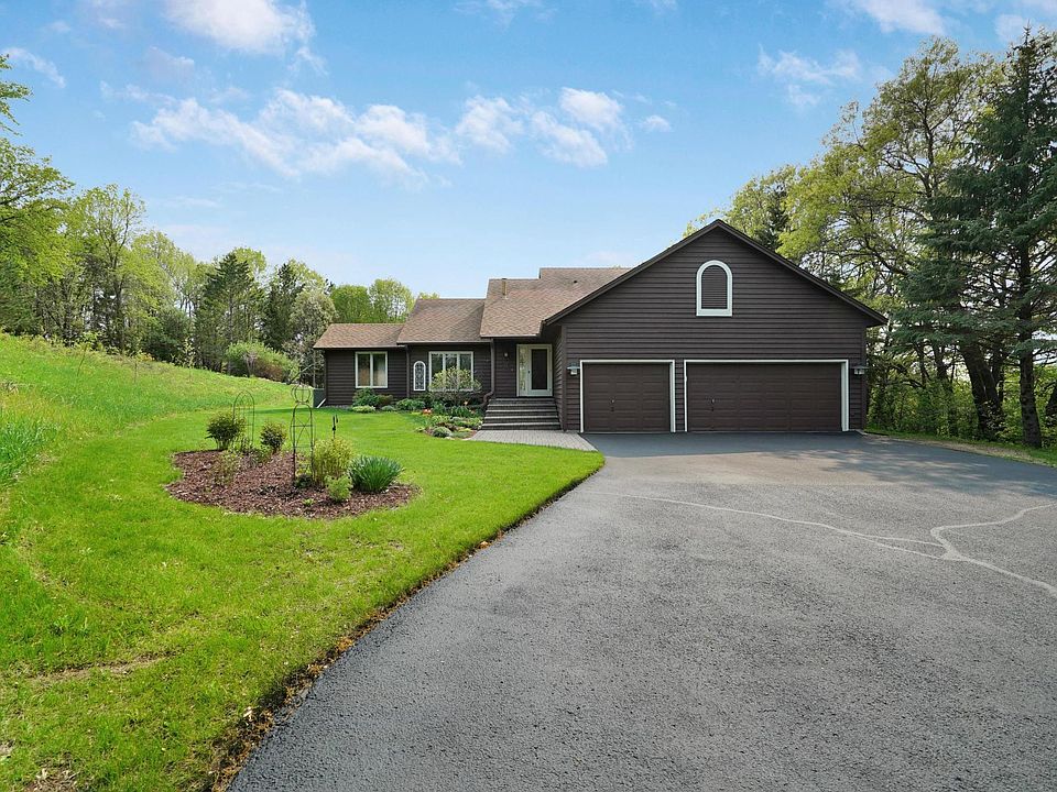 21601 Wagonwheel Trl, Lakeville, MN 55044 Zillow