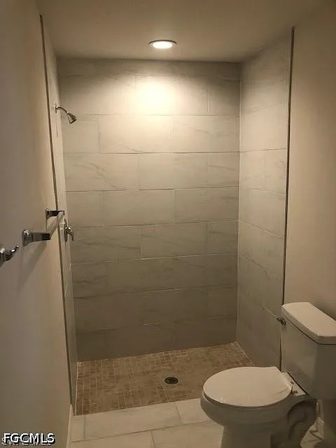 3 bed, 2.0 bath, 1200 sqft, $1,600 — Photo 4