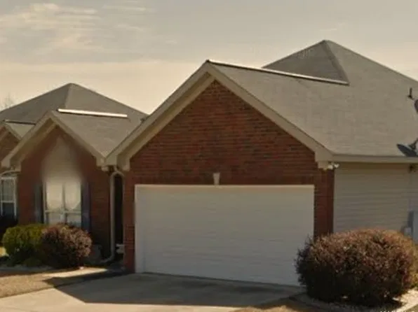 4986 Ross Cir, Northport, AL 35475