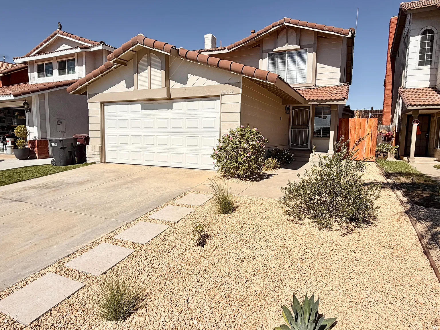 3 bed, 2.5 bath, 1474 sqft, $3,195 — Photo 1