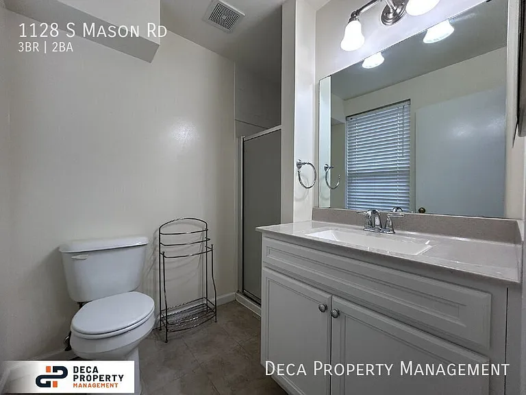 1128 S Mason Rd — Photo 18