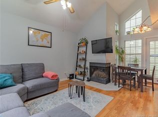 31 Carriage Crossing Ln #31, Middletown, CT 06457