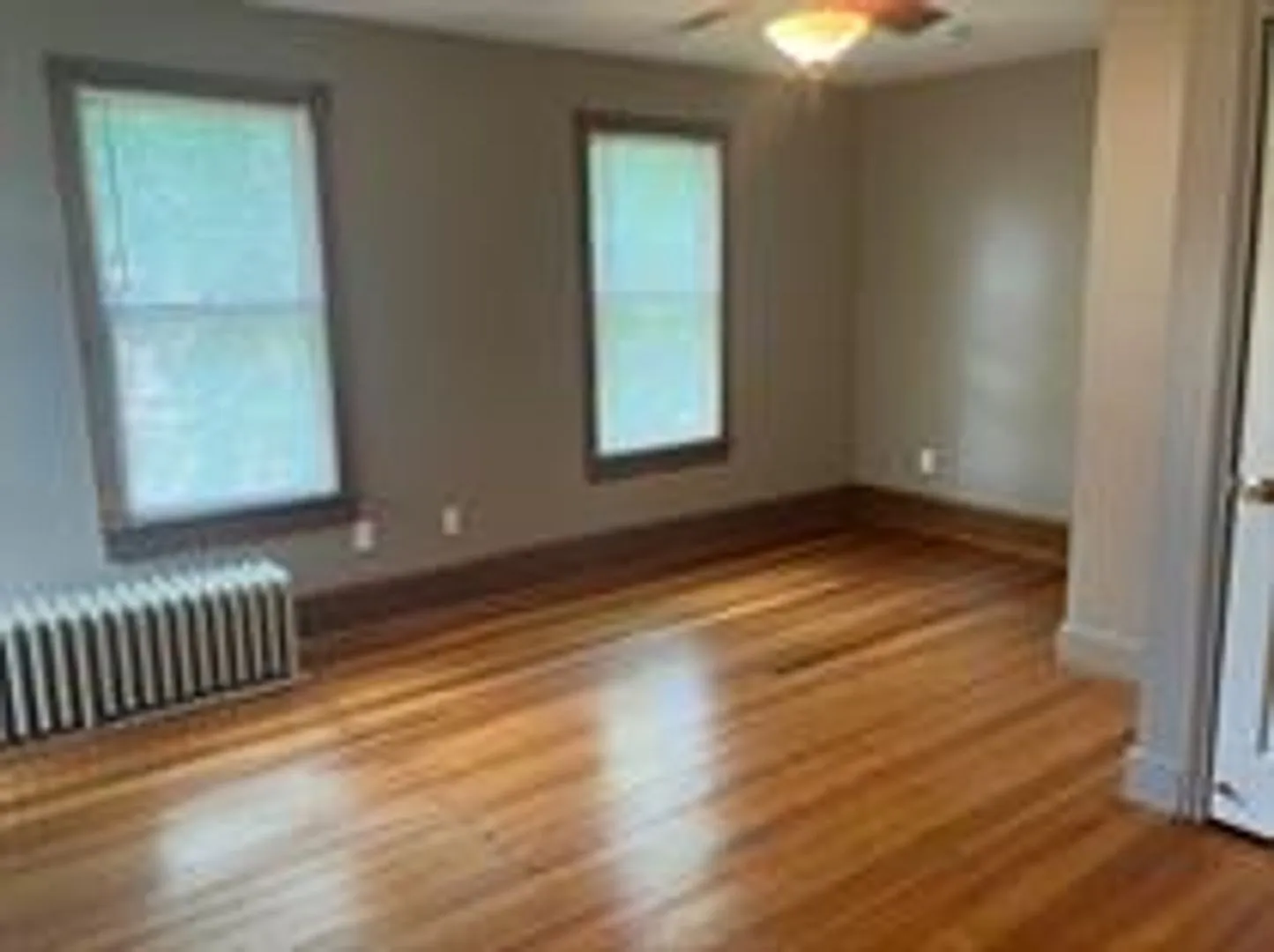 Beautiful 2 Bedroom Apartment on Roxbury St Keene, NH — Photo 3