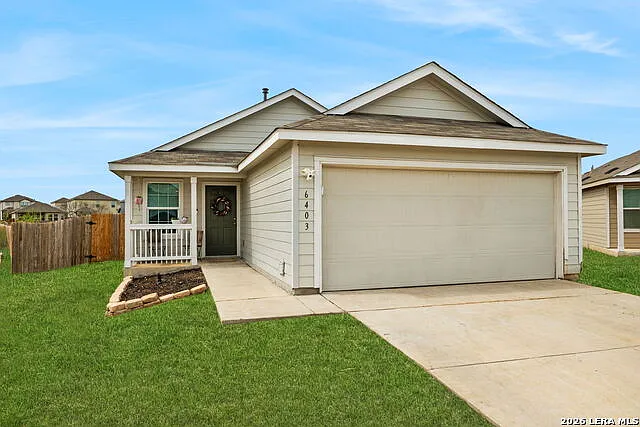 3 bed, 2.0 bath, 1276 sqft, $1,800 — Photo 2
