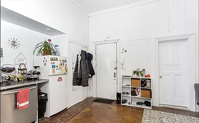 Rented by Living New York