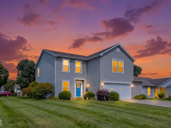 502 Streamside Dr, Greenfield, IN 46140