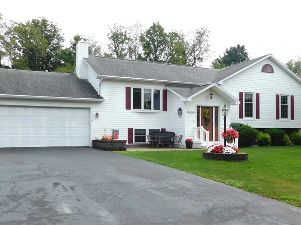 8309 Greenview Dr, Rome, NY 13440