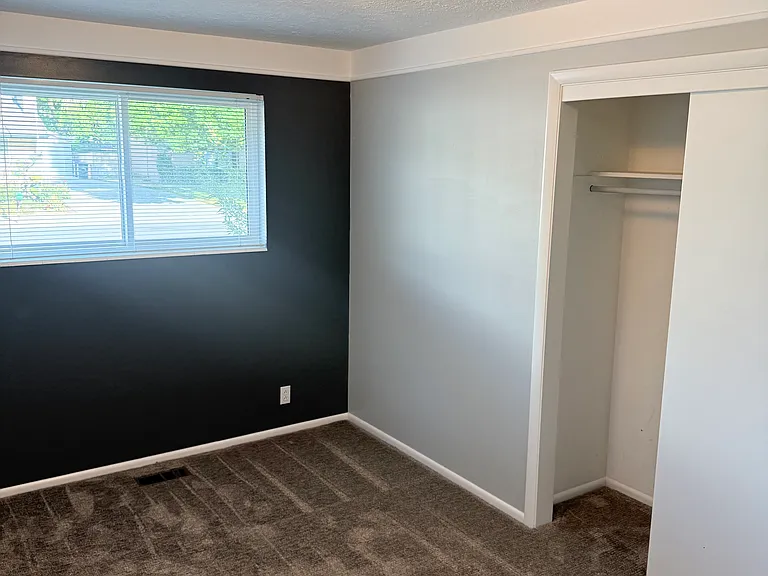 1692 S 550 W — Photo 15
