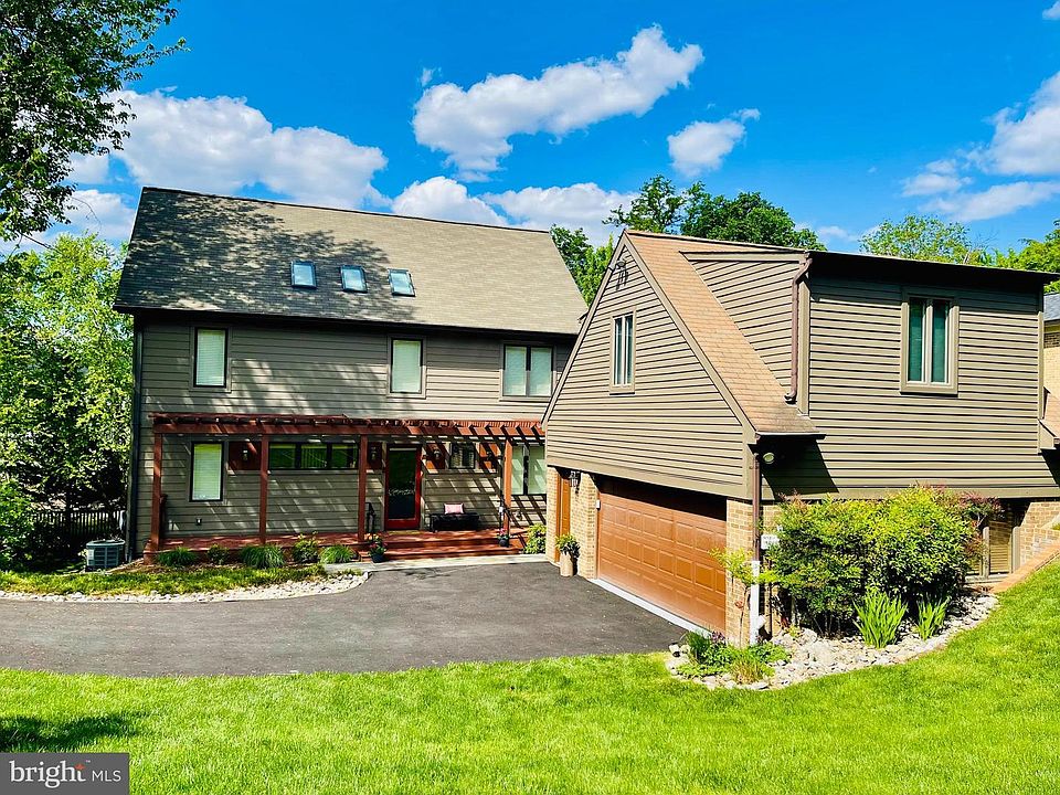 1st image of 4403 Kirchner Ct