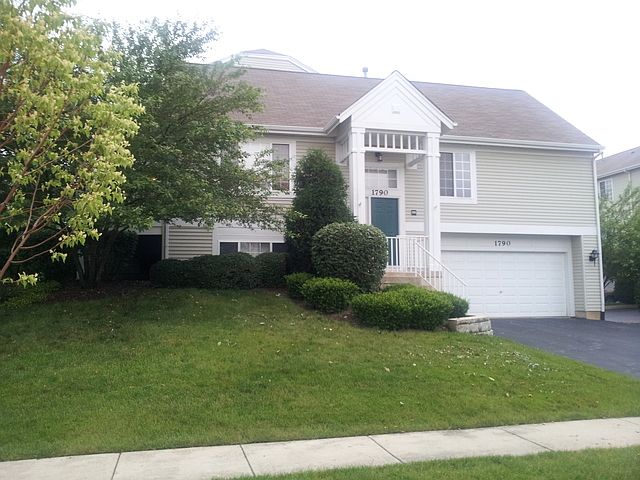 1st image of 1790 Concord Dr #1790