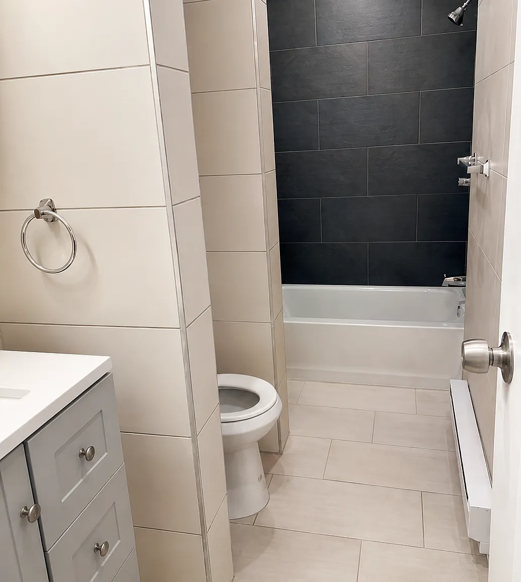 2 bed, 600 sqft, $1,895 — Photo 2