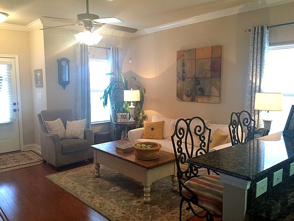 Spacious Living Room